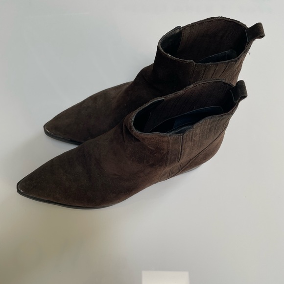 Marc Fisher Brown Pointed Toe Booties - Picture 3 of 4
